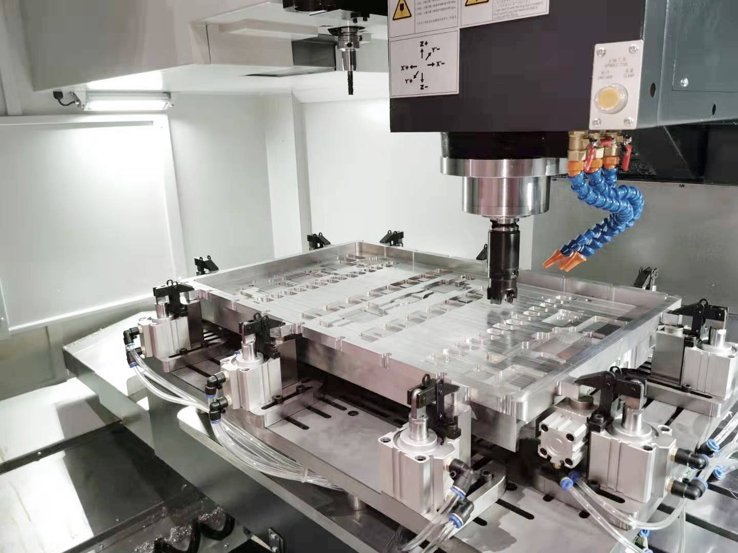 6t����(6TSPORTS)�����Źɷݹ�˾