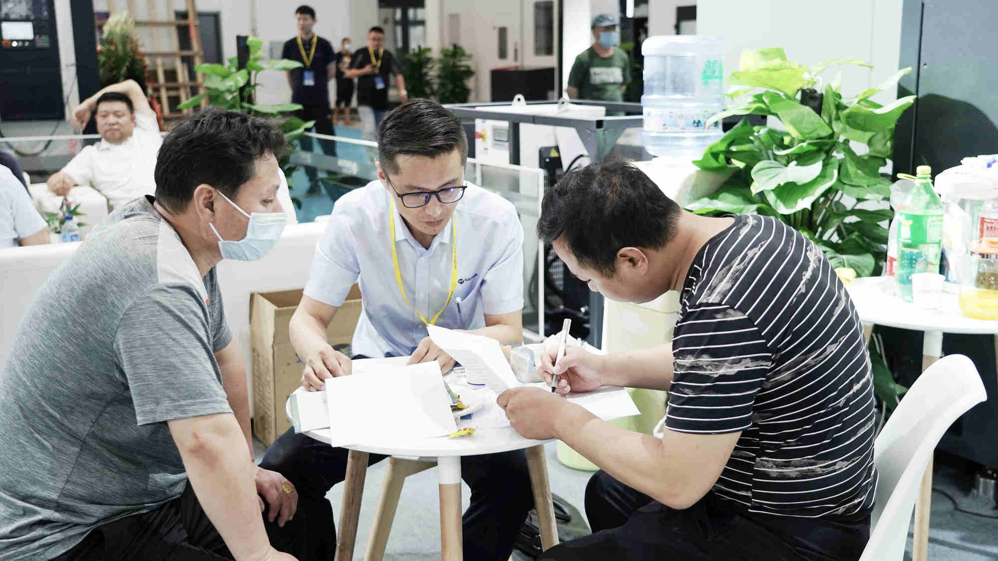 6t����(6TSPORTS)�����Źɷݹ�˾