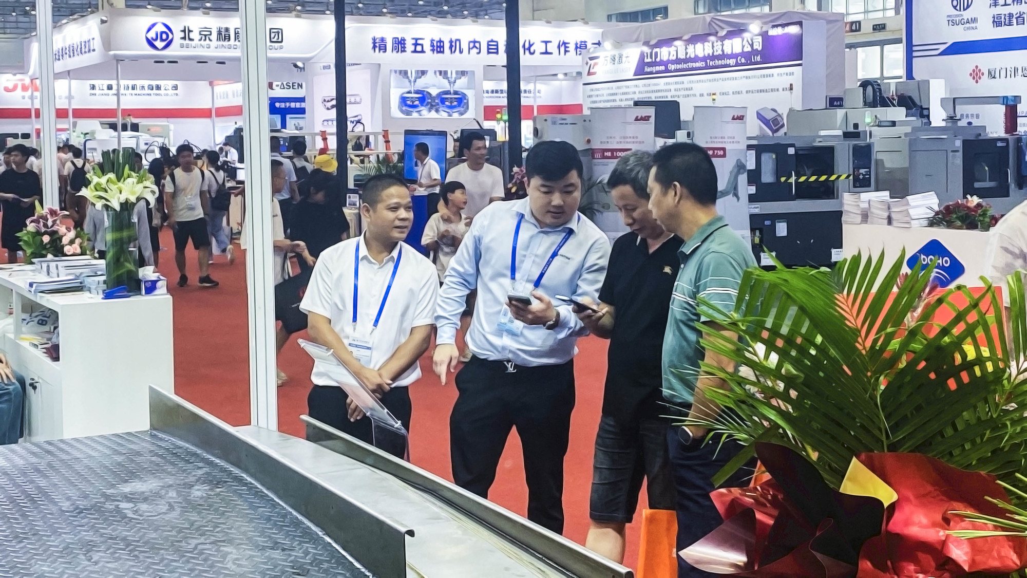 6t����(6TSPORTS)�����Źɷݹ�˾